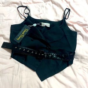 Black belted crop top SIZE LARGE BEACH BUNNY